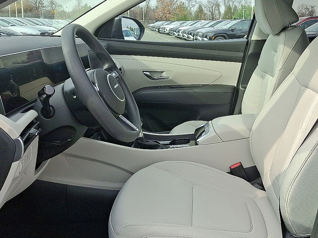 Thumbnail: 2026 Hyundai Tucson - 9