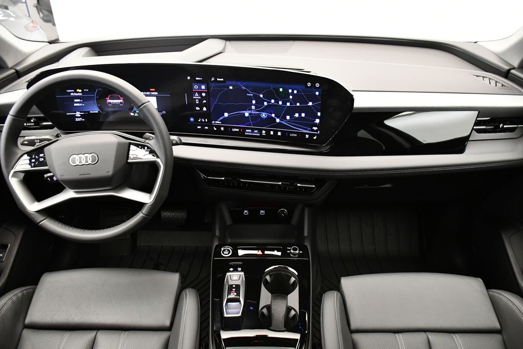 Thumbnail: 2025 Audi Q6 e-tron - 20