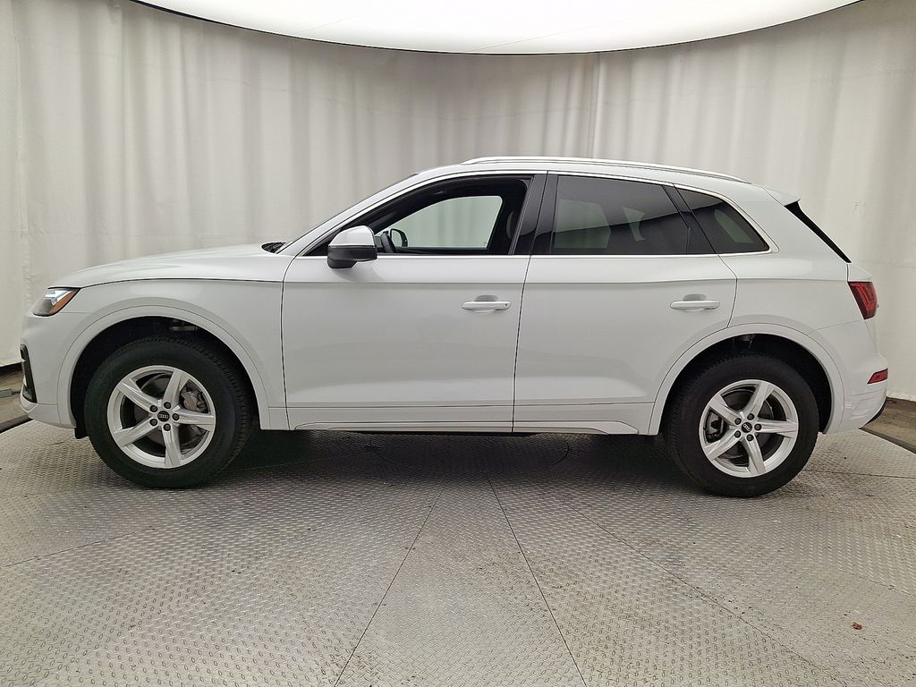 Thumbnail: 2024 Audi Q5 - 7