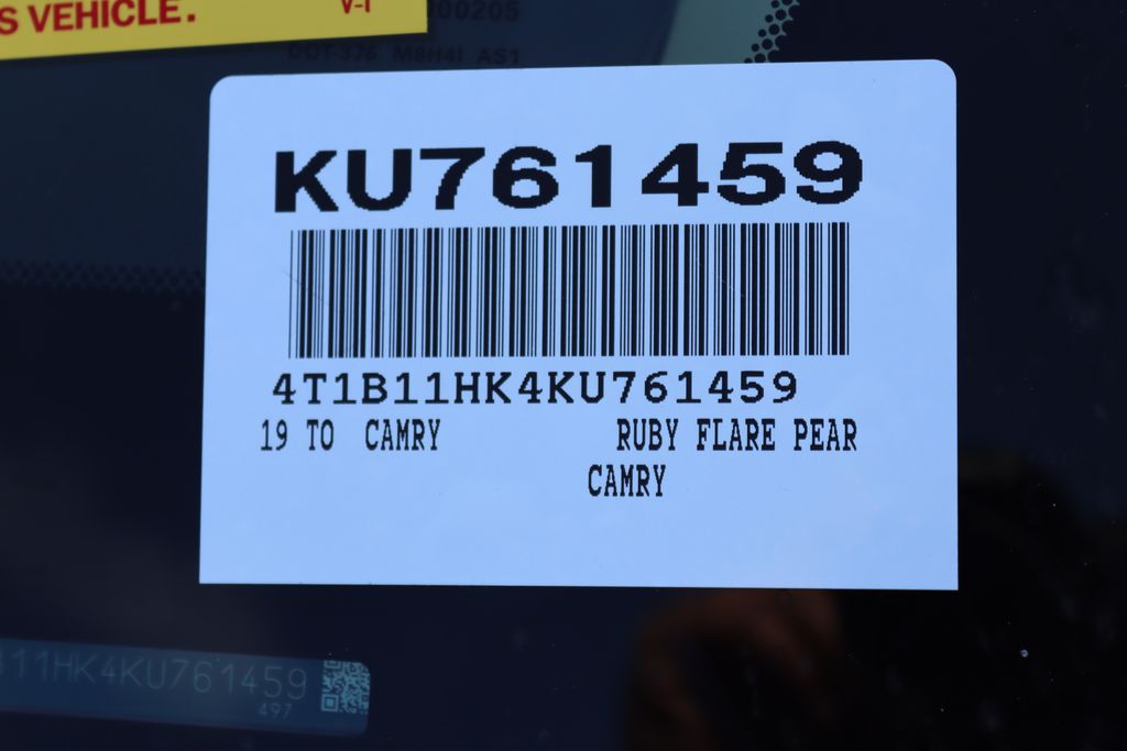 Thumbnail: 2019 Toyota Camry - 6