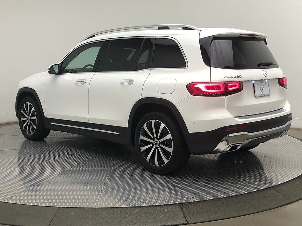 2023 Mercedes-Benz GLB 250 4