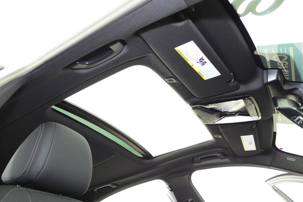 Thumbnail: 2023 BMW 5 Series - 17