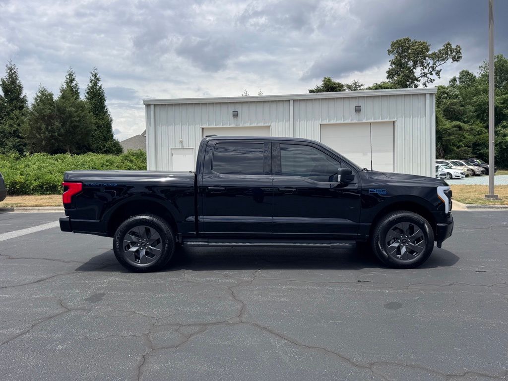 FordF-150 Lightning4