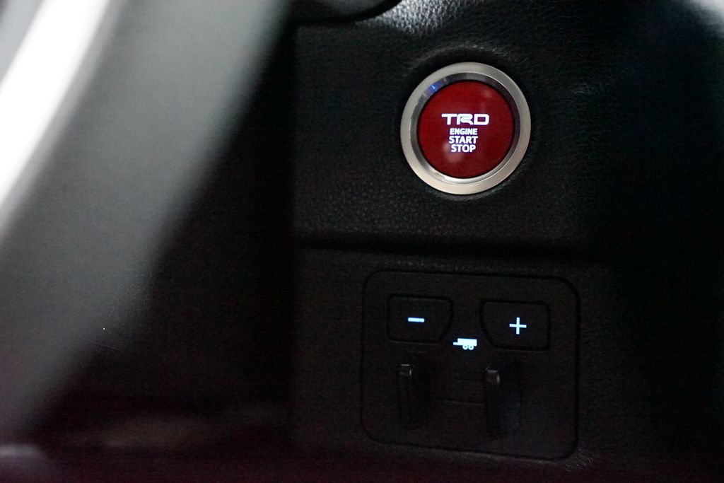 Thumbnail: 2023 Toyota Tundra - 26