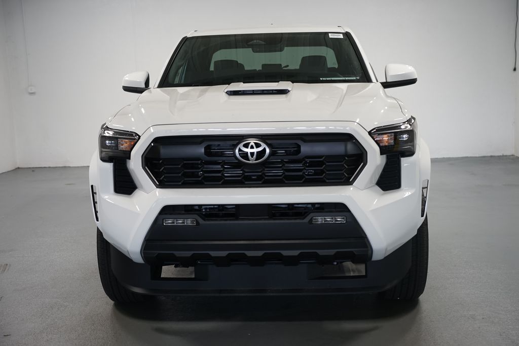 Thumbnail: 2025 Toyota Tacoma - 2
