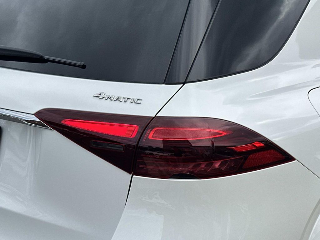 Thumbnail: 2024 Mercedes-Benz GLE - 7