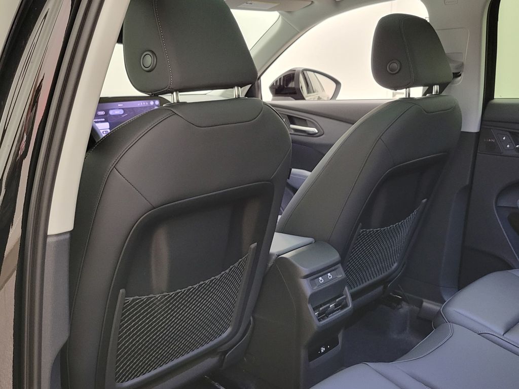 Thumbnail: 2026 Audi Q3 - 25