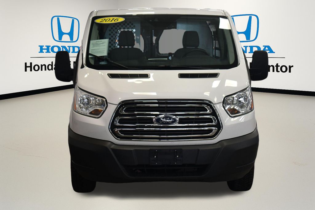 Thumbnail: 2016 Ford Transit Series - 2
