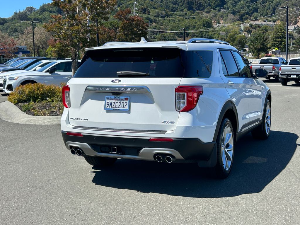 Thumbnail: 2023 Ford Explorer - 25