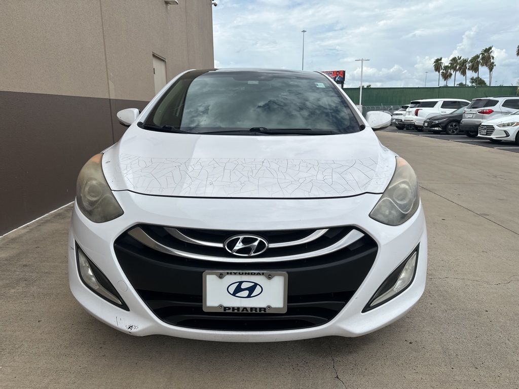Thumbnail: 2014 Hyundai Elantra - 2
