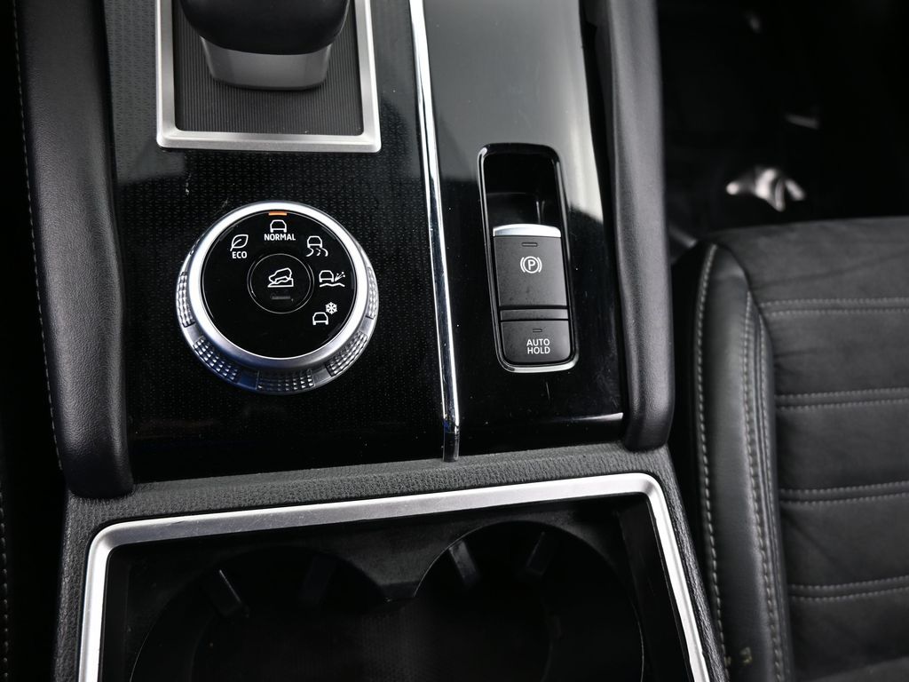 Used 2023 Cosmic Blue Metallic Mitsubishi SE Special Edition image 33