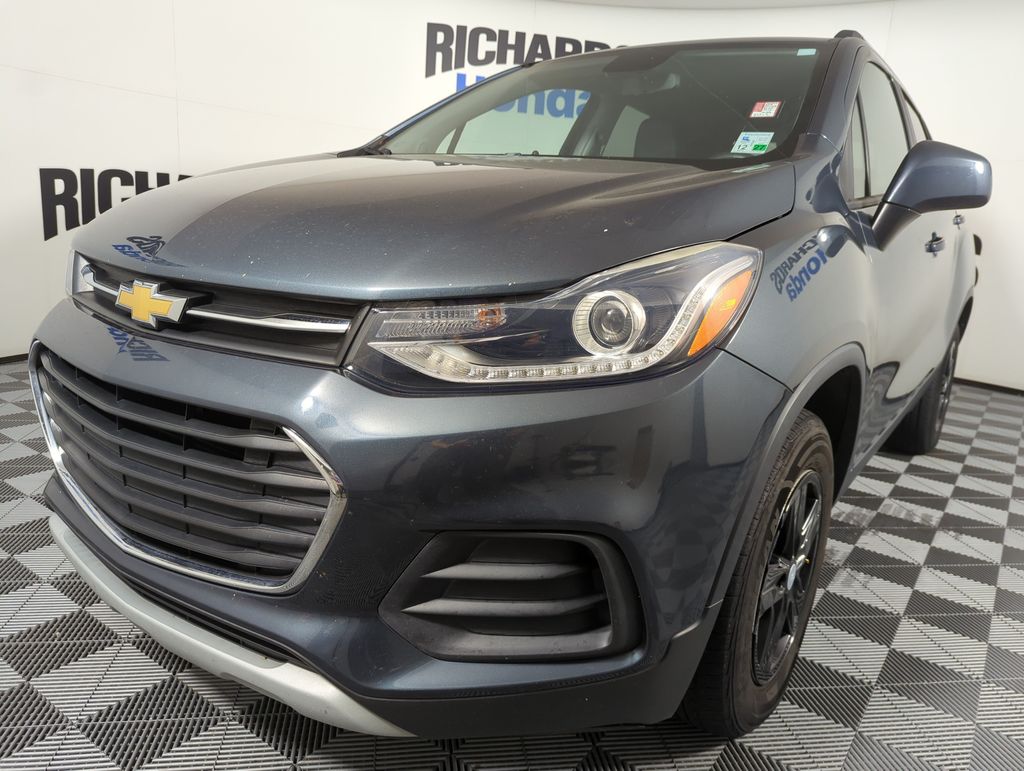Shadow Gray Metallic 2021 Chevrolet Trax LT AWD SUV / Crossover All-Wheel Drive 6-Speed Automatic