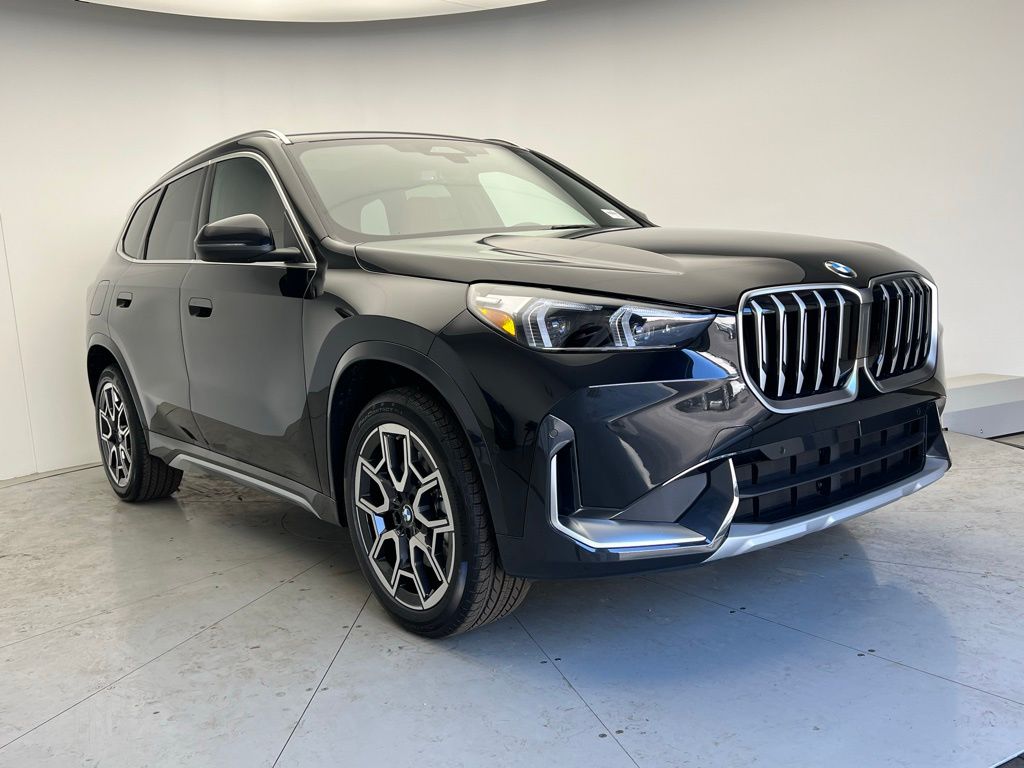 Thumbnail: 2026 BMW X1 - 2