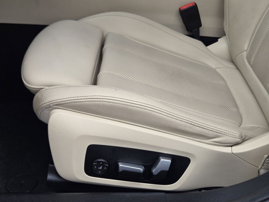 used 2022 BMW 3-Series car, priced at $32,241