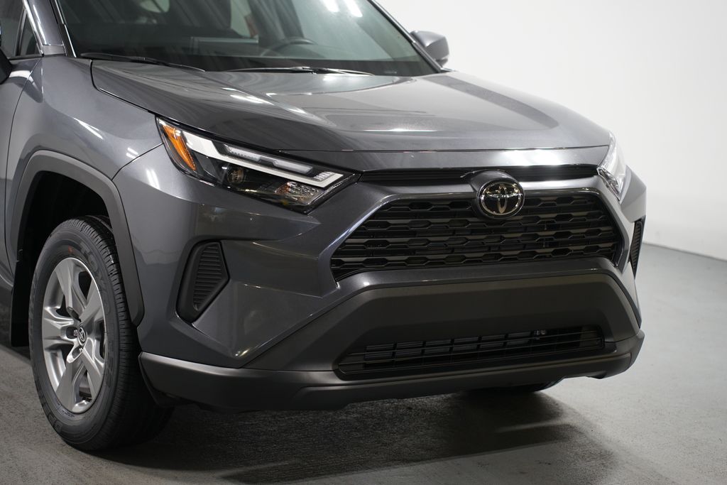 Thumbnail: 2025 Toyota RAV4 - 4