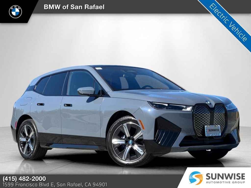 2024 BMW iX xDrive50 AWD