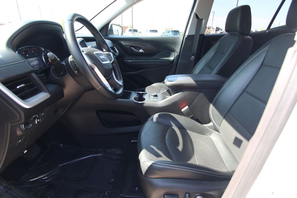 Used 2024 GMC Terrain SUV