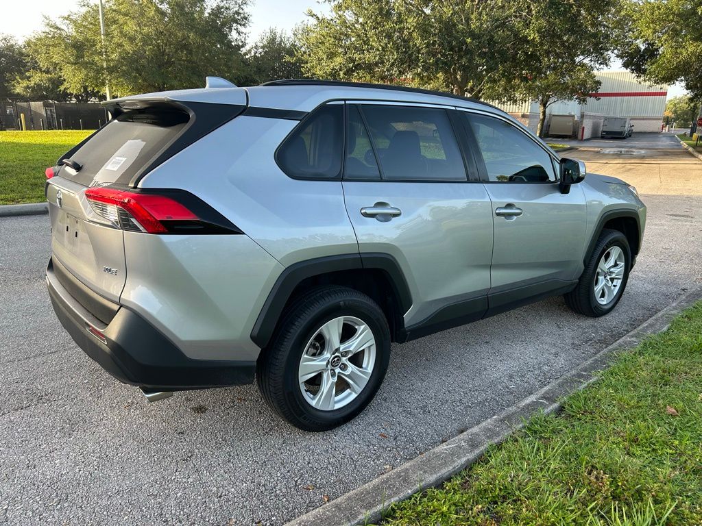 Thumbnail: 2020 Toyota RAV4 - 5