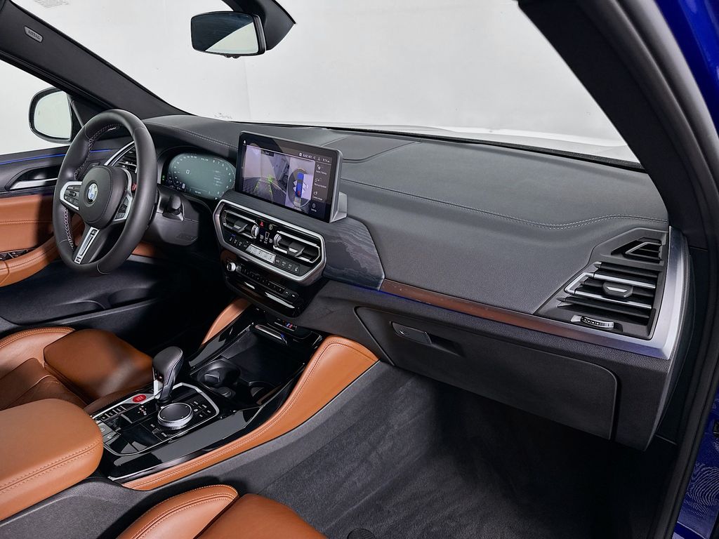 Thumbnail: 2024 BMW X4 - 30