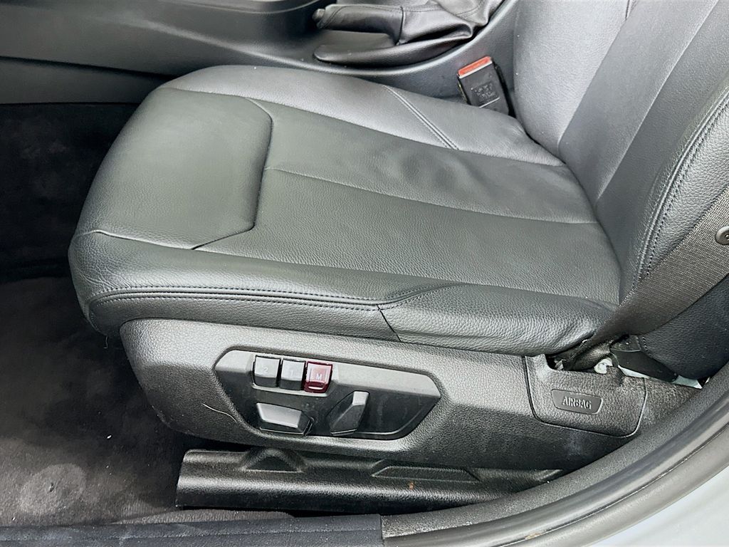 Thumbnail: 2014 BMW 3 Series - 19