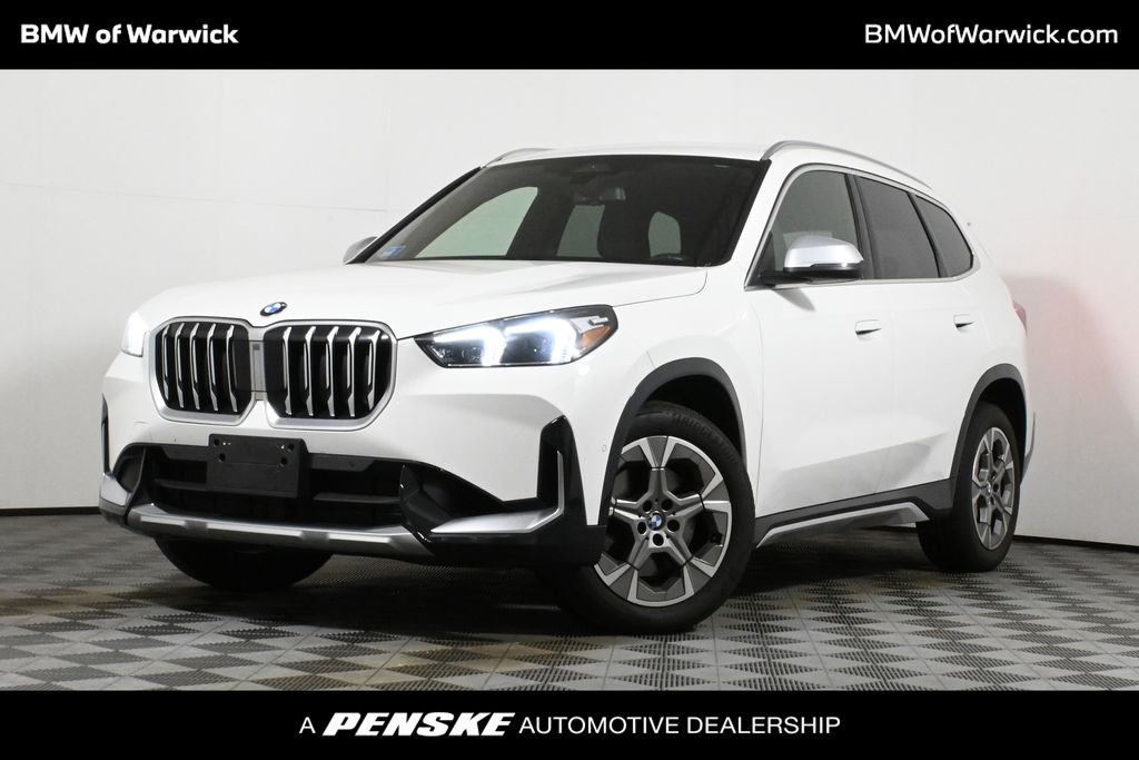 Thumbnail: 2023 BMW X1 - 1