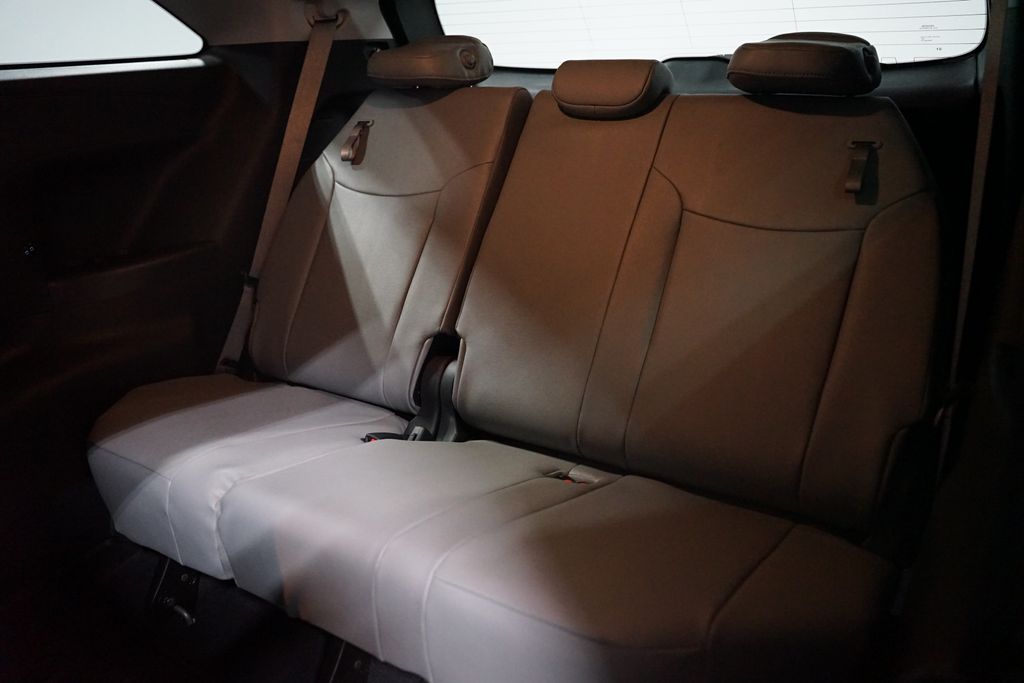 Thumbnail: 2025 Toyota Sienna - 15