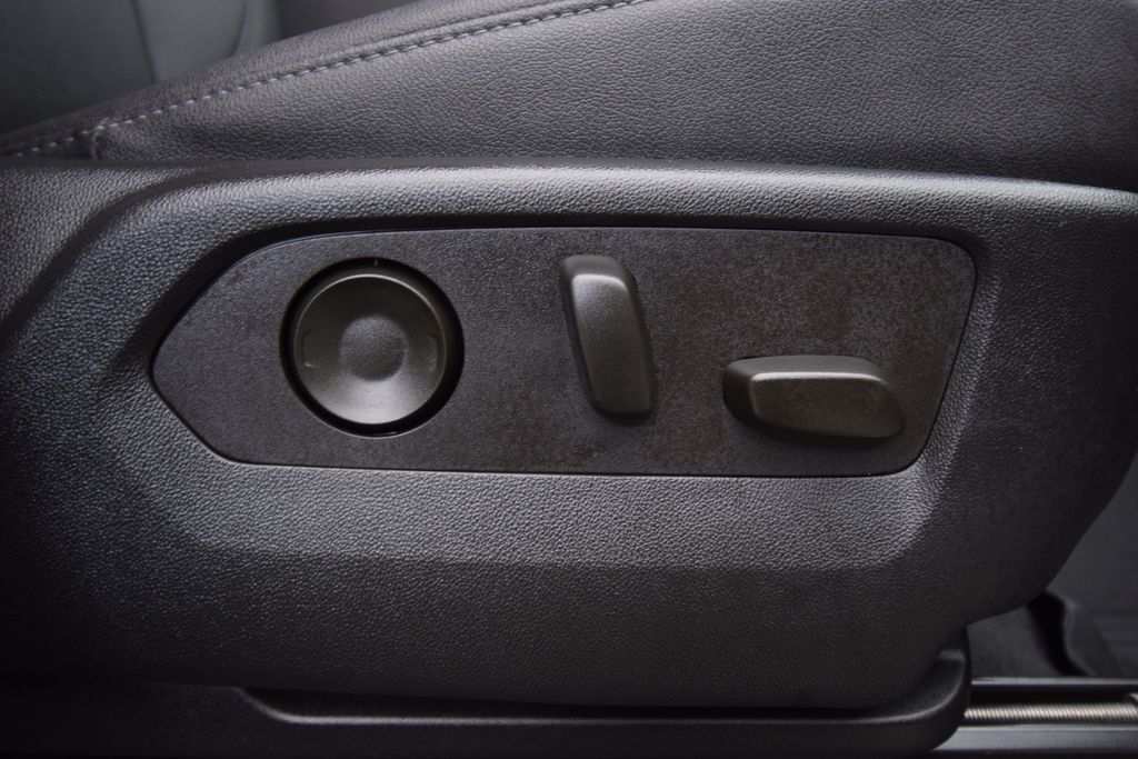 used 2022 Chevrolet Silverado 1500 car, priced at $31,500