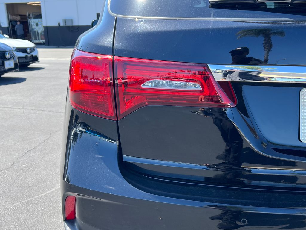 Thumbnail: 2019 Acura MDX - 11