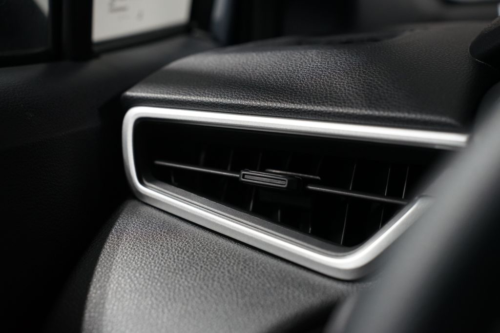 Thumbnail: 2026 Toyota Corolla Cross - 25