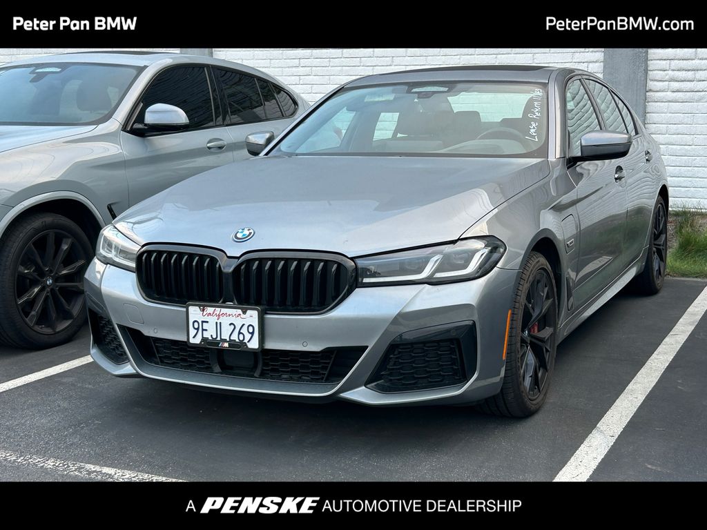 Thumbnail: 2023 BMW 5 Series - 1