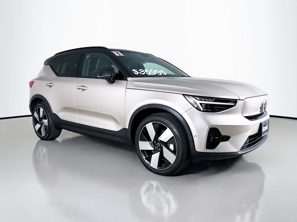 2024 Volvo XC40 Recharge Plus RWD