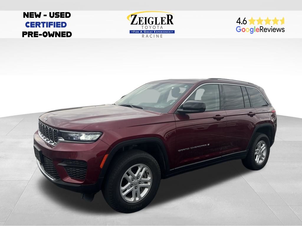 Velvet Red Pearlcoat 2023 Jeep Grand Cherokee Laredo 4WD SUV / Crossover Four-Wheel Drive 8-Speed Automatic