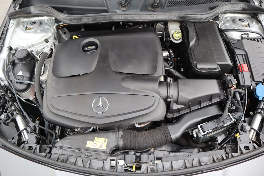 Thumbnail: 2017 Mercedes-Benz CLA - 28