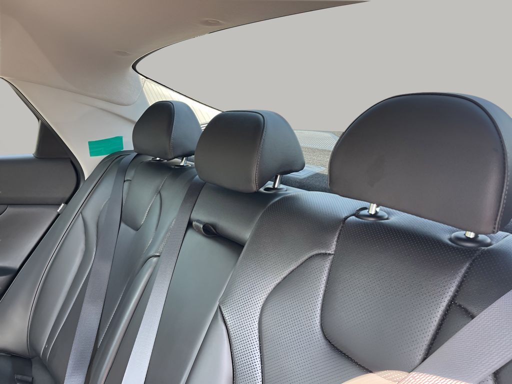 Used Car 2024 Hyundai Elantra  Limited For Sale Under $25,000 In Austin, Texas