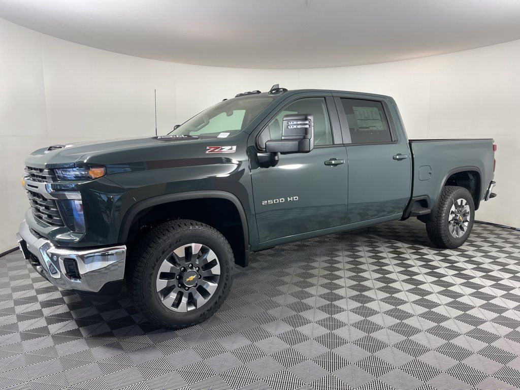 2025 Chevrolet Silverado 2500 LT 2