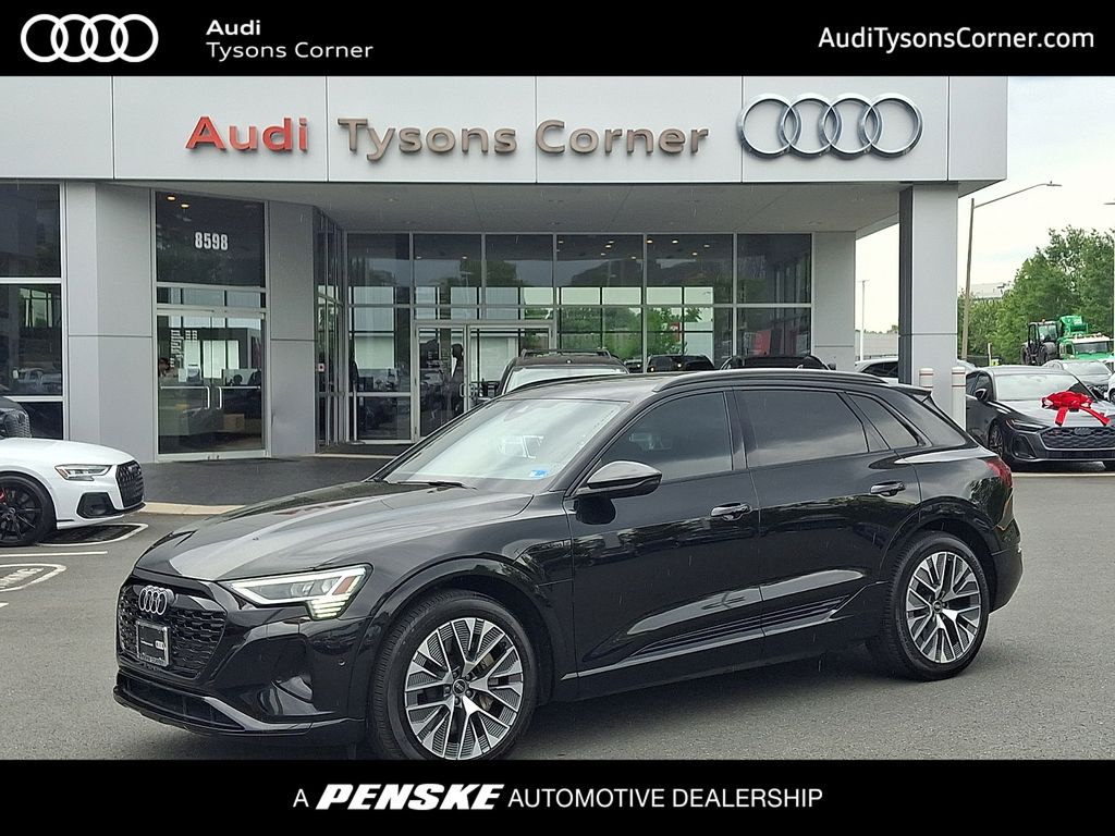 2024 Audi Q8 e-tron Premium Plus -
                  Vienna, VA
