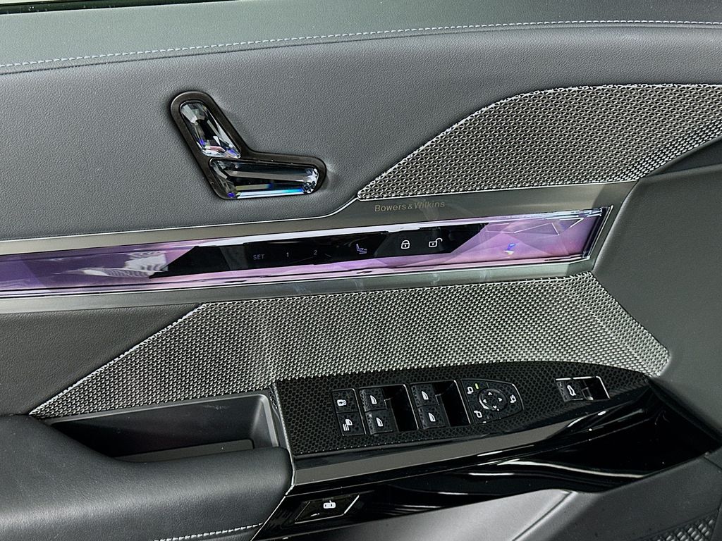 2024 BMW 7 Series 740i xDrive 18