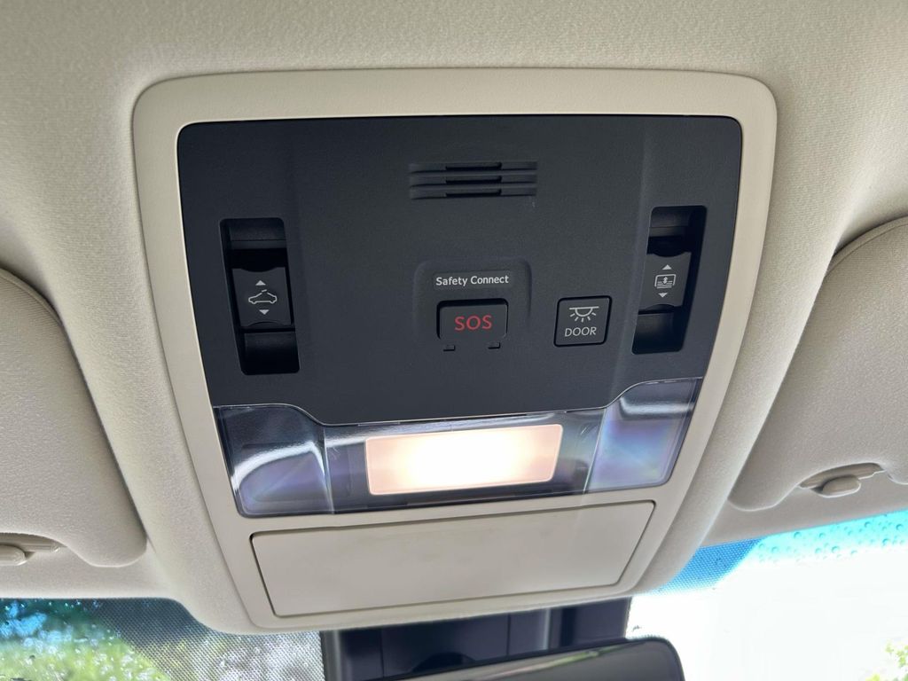 Used 2017 Silver Lexus 350 image 19