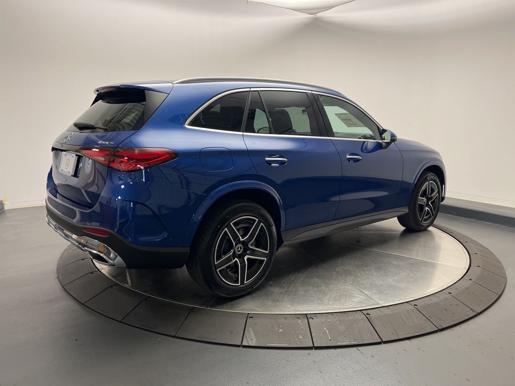 Thumbnail: 2026 Mercedes-Benz GLC - 7