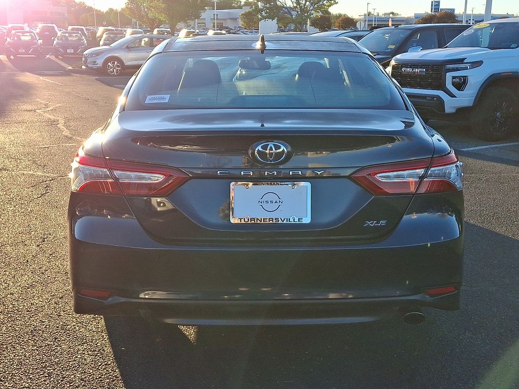 Thumbnail: 2019 Toyota Camry - 5