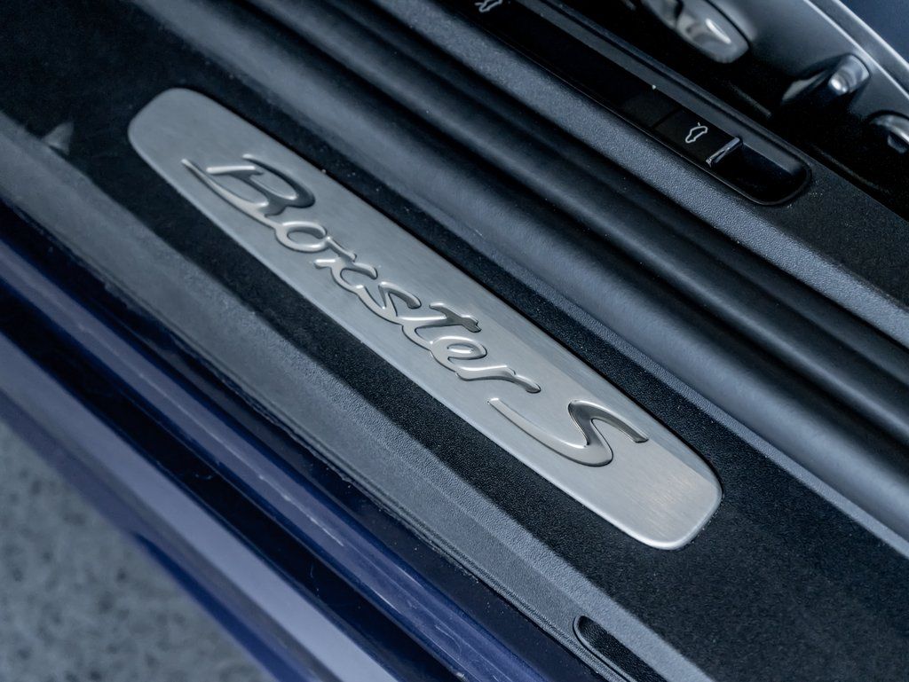 Certified Used 2024  Porsche S image 14