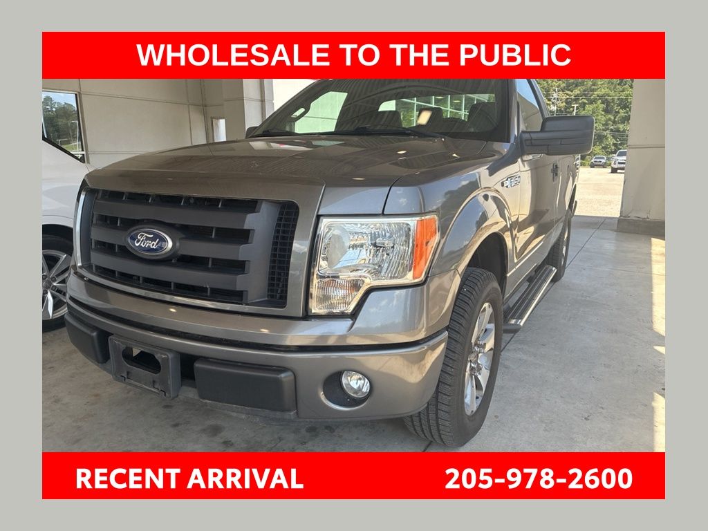 Sterling Gray Metallic 2011 Ford F-150 Pickup Truck 4X2 6-Speed Automatic