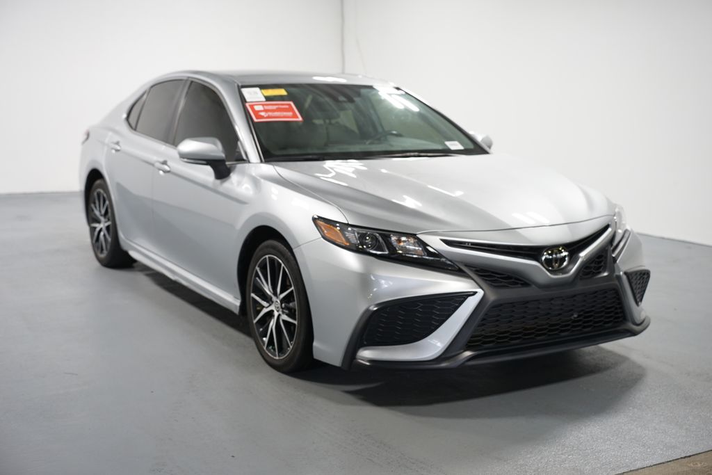 Thumbnail: 2024 Toyota Camry - 3