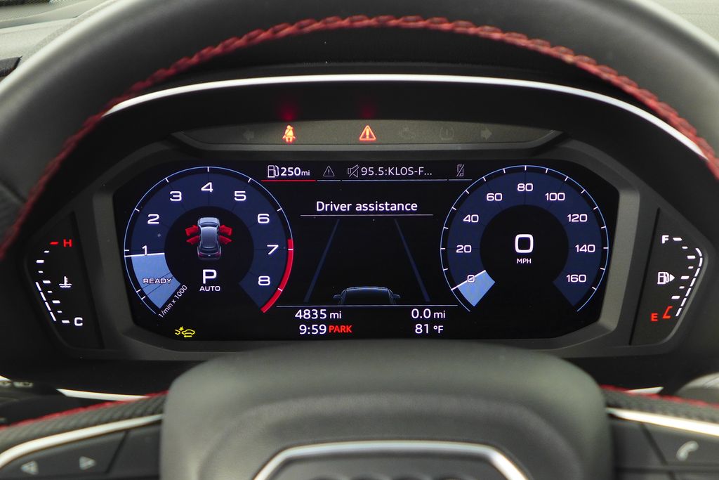 Thumbnail: 2025 Audi Q3 - 28