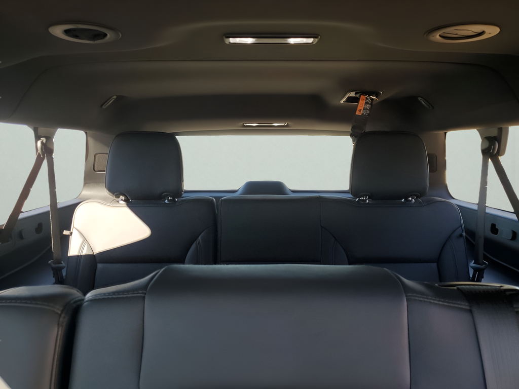 Used Car 2025 Chevrolet Suburban  Z71 For Sale Under $70,000 In Austin, Texas