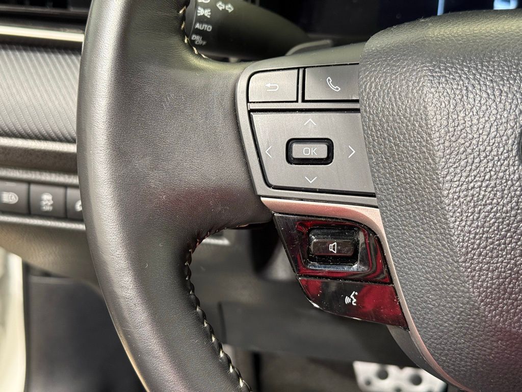 Thumbnail: 2025 Toyota Camry - 22