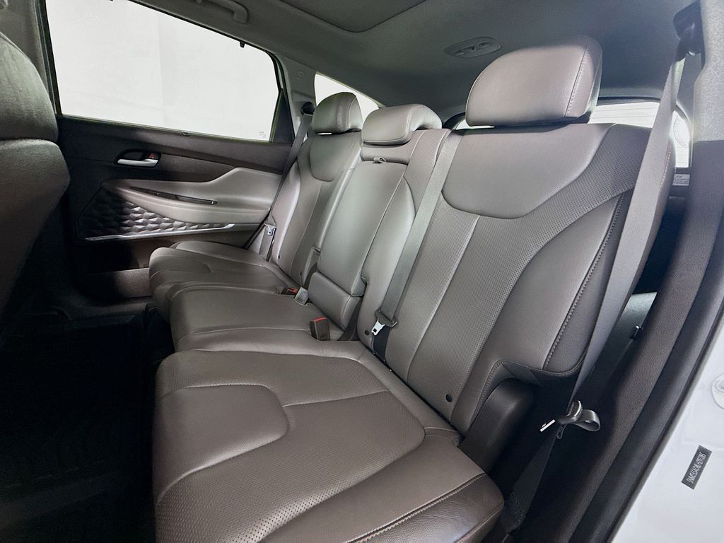 2020 Hyundai Santa Fe SEL 24