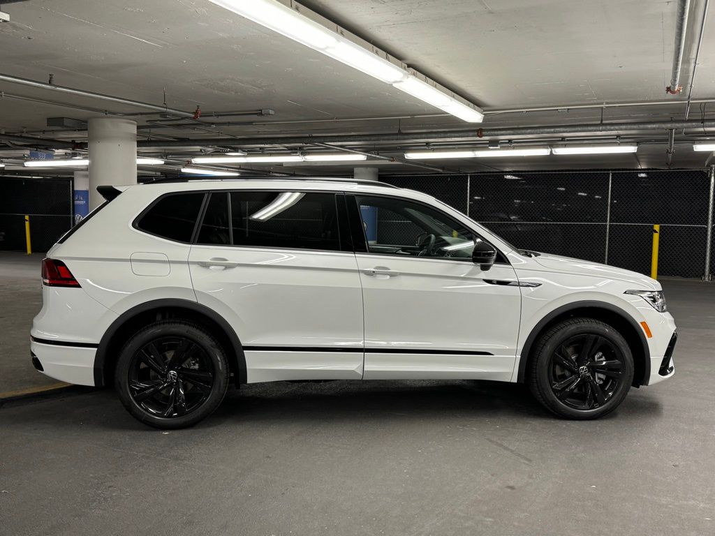 2024 Volkswagen Tiguan 2.0T SE R-Line Black 36