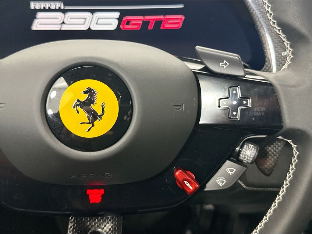 Thumbnail: 2025 Ferrari 296 - 12