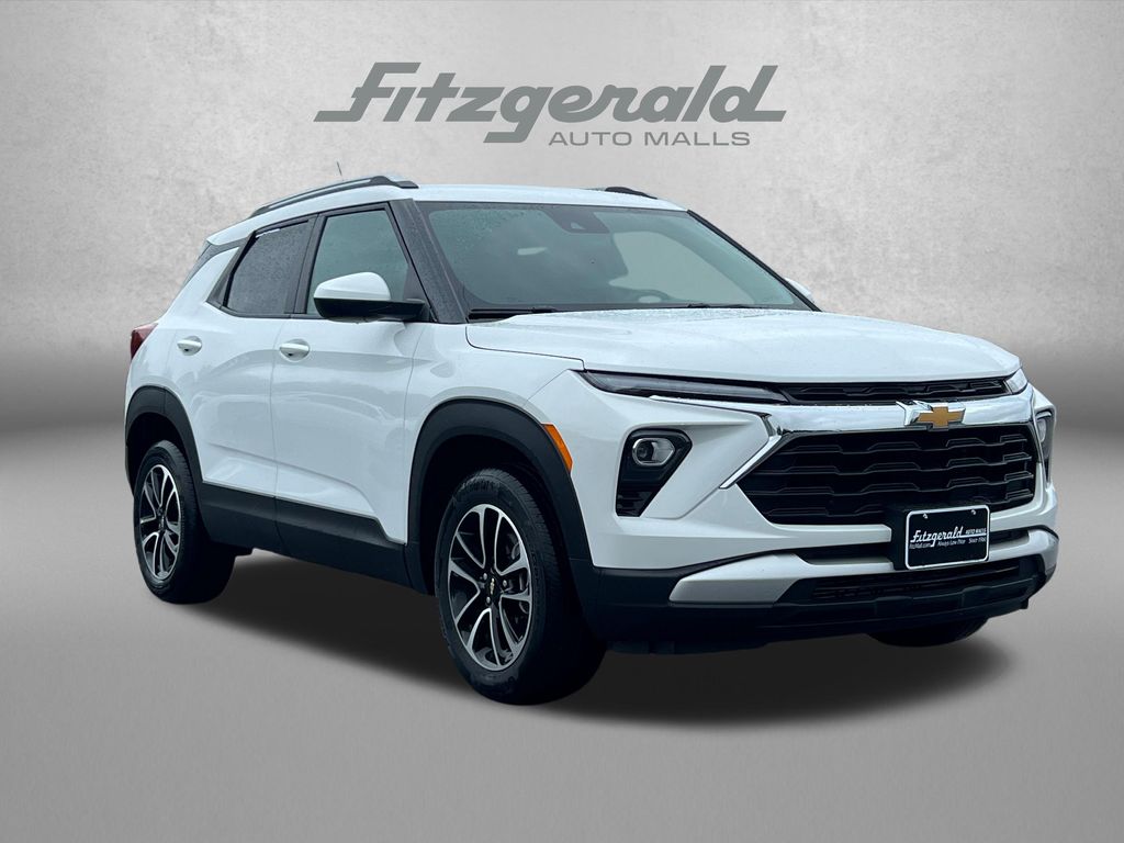 Summit White 2025 Chevrolet Trailblazer LT AWD SUV / Crossover Four-Wheel Drive 9-Speed Automatic